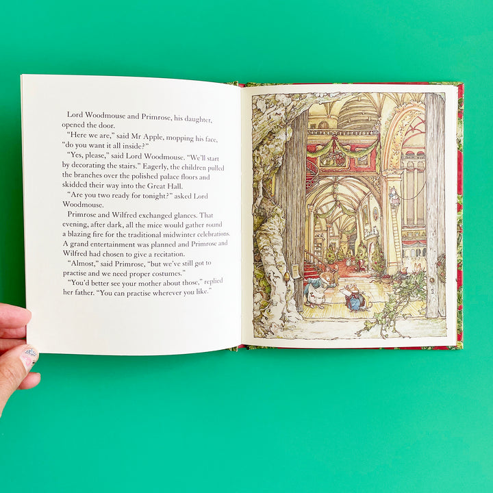 The Secret Staircase (Brambly Hedge)