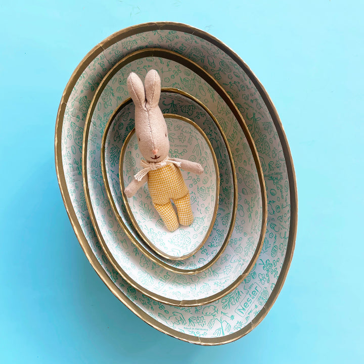 Country Living Egg Gift Box
