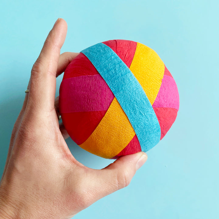 Deluxe Circus Surprise Ball