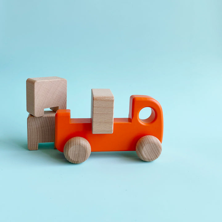 Wood Cargo Truck With Blocks
