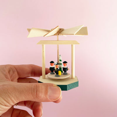 Really Tiny Choir Pyramid
