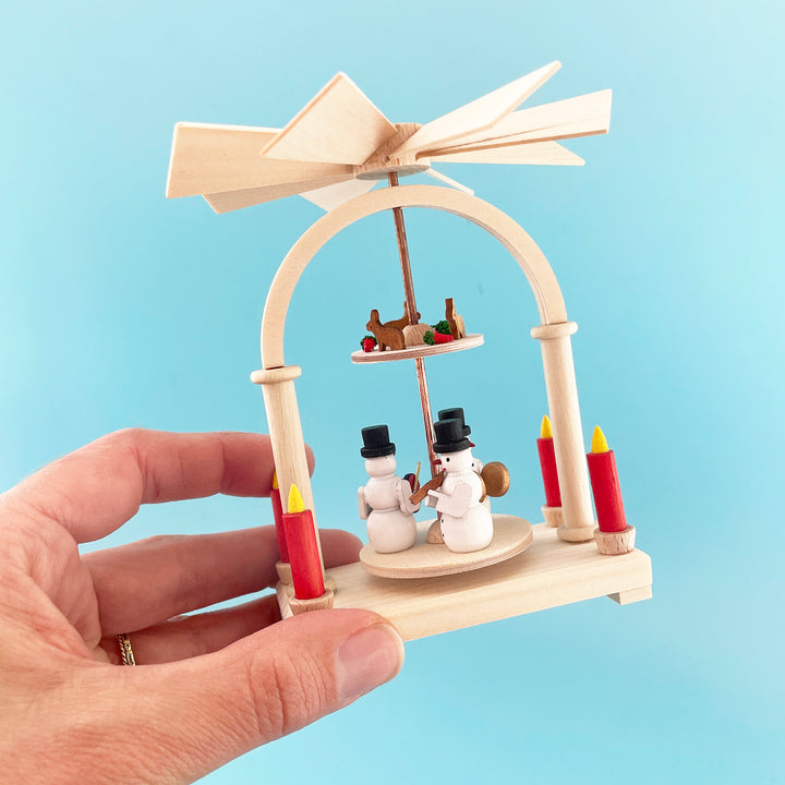 Snowman Band Mini Tiered Pyramid