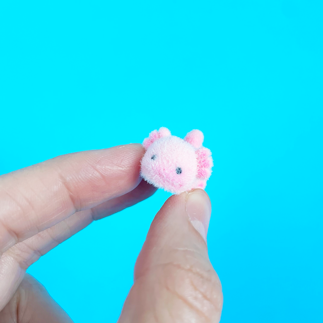 Tiny Flocked Axolotl
