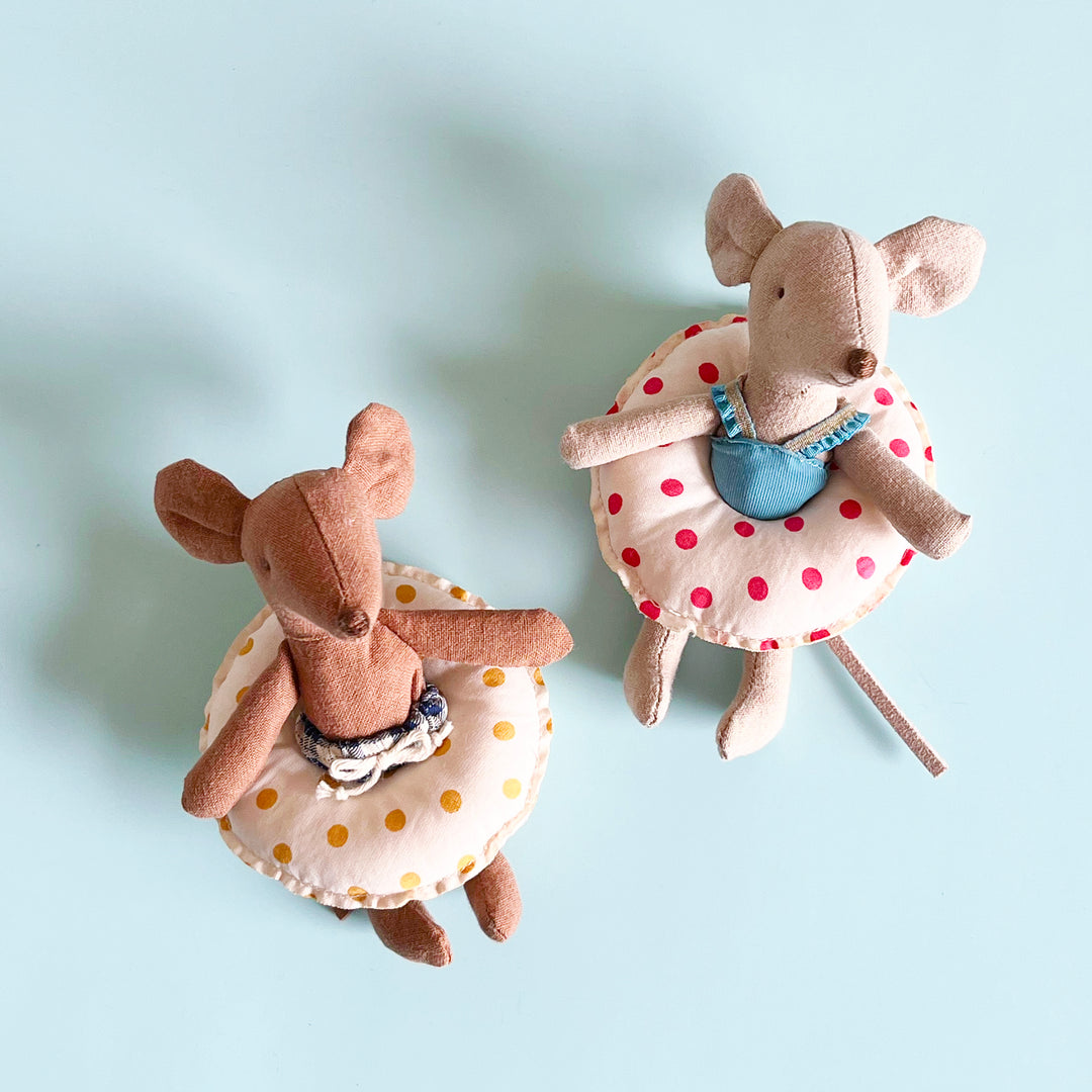 Beach Mouse with Floatie