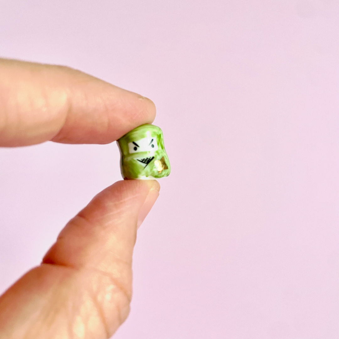 Super Tiny Porcelain Ninja