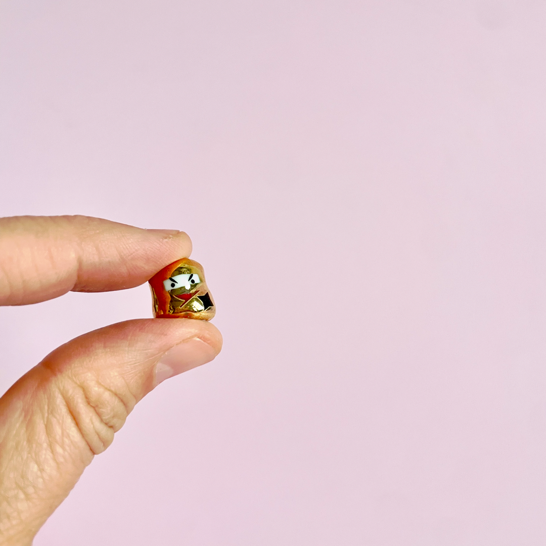 Super Tiny Porcelain Ninja