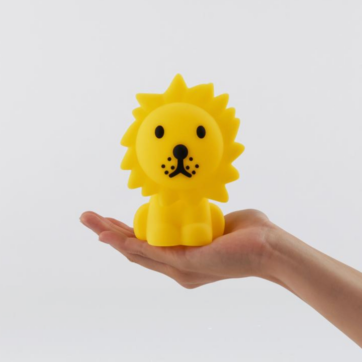 Lion Bundle of Light Mini Lamp