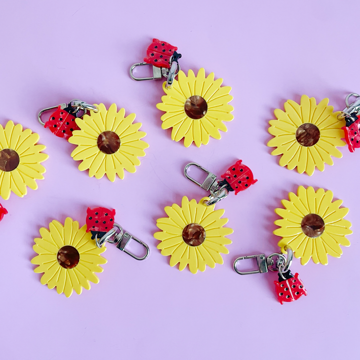 Mini Cartoon Hair Comb Key Ring