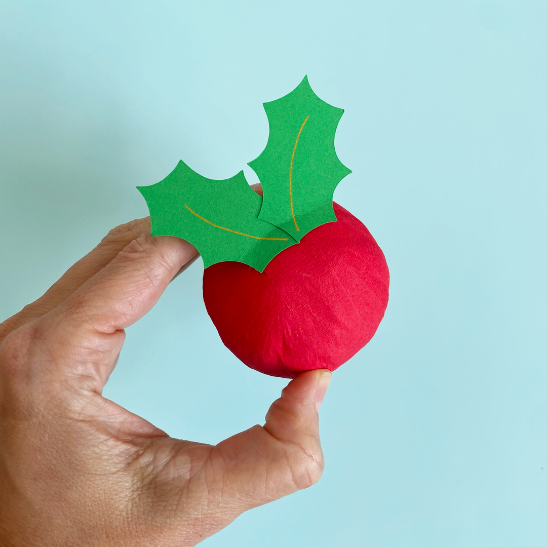 Holly Berry Surprise Ball