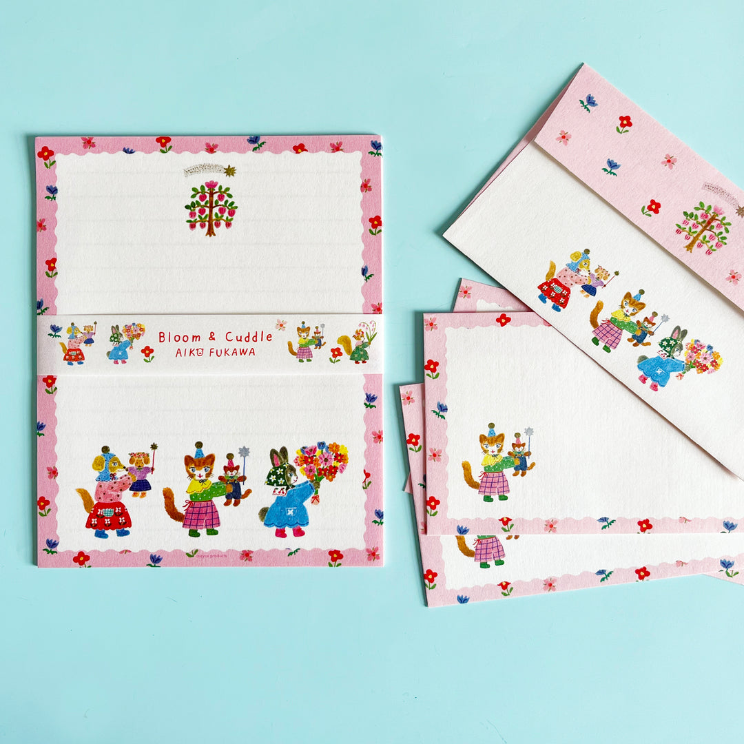 Aiko Fukawa Bloom & Cuddle Letter Set