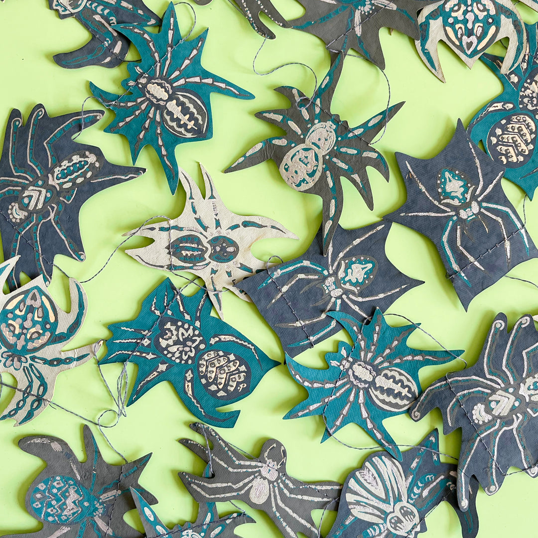 Creeping Spider Sewn Garland