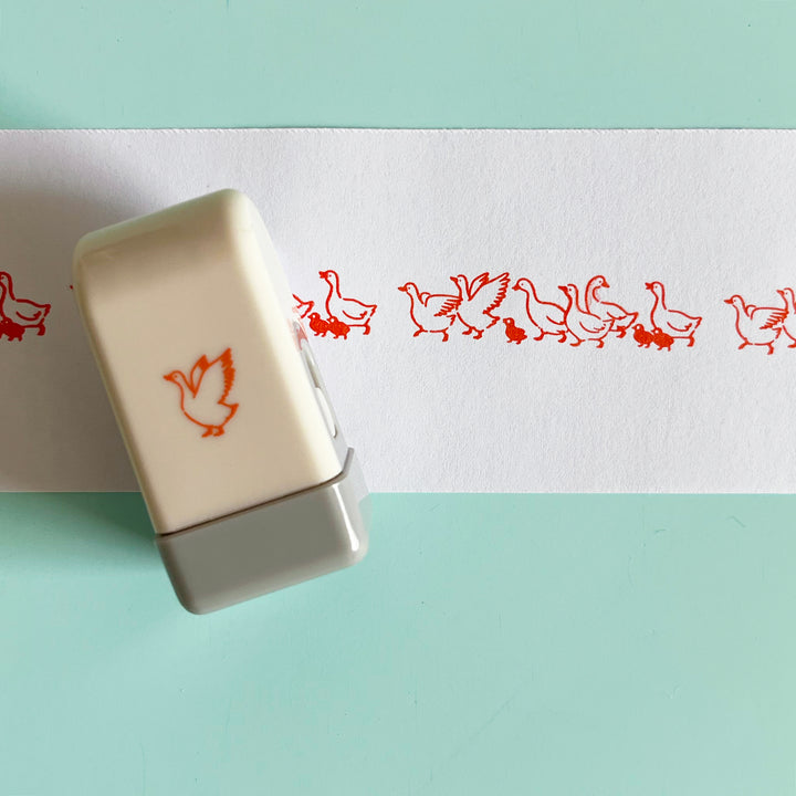 Deco Loop Roller Stamp