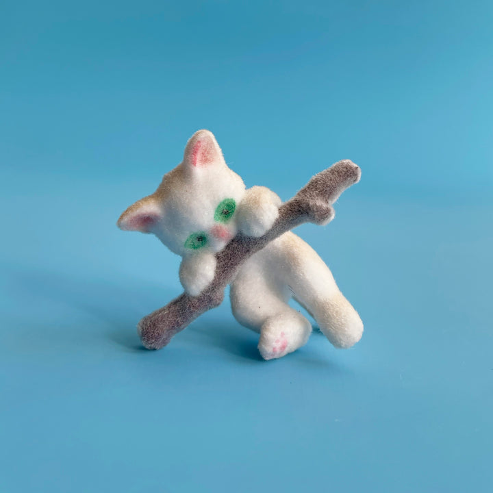 Tiny Flocked Hang in There Cats