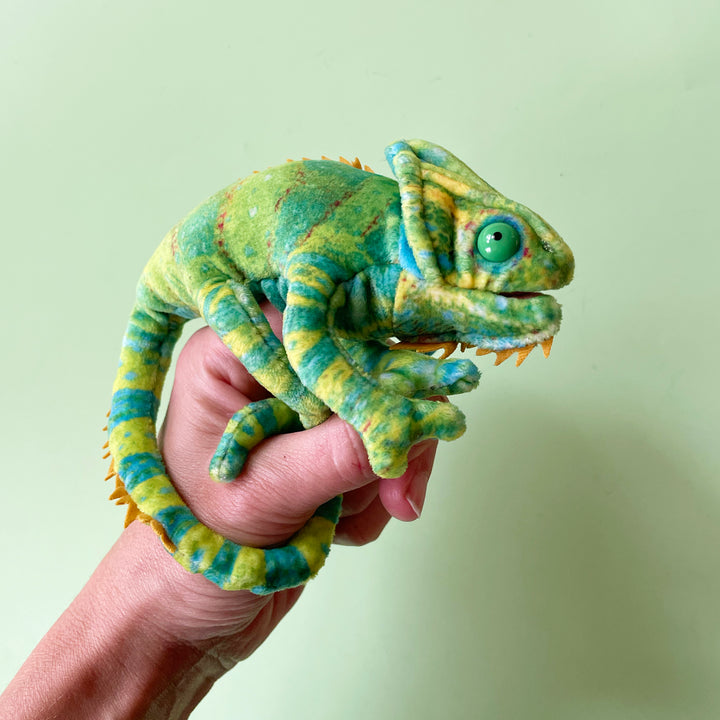Chameleon Finger Puppet