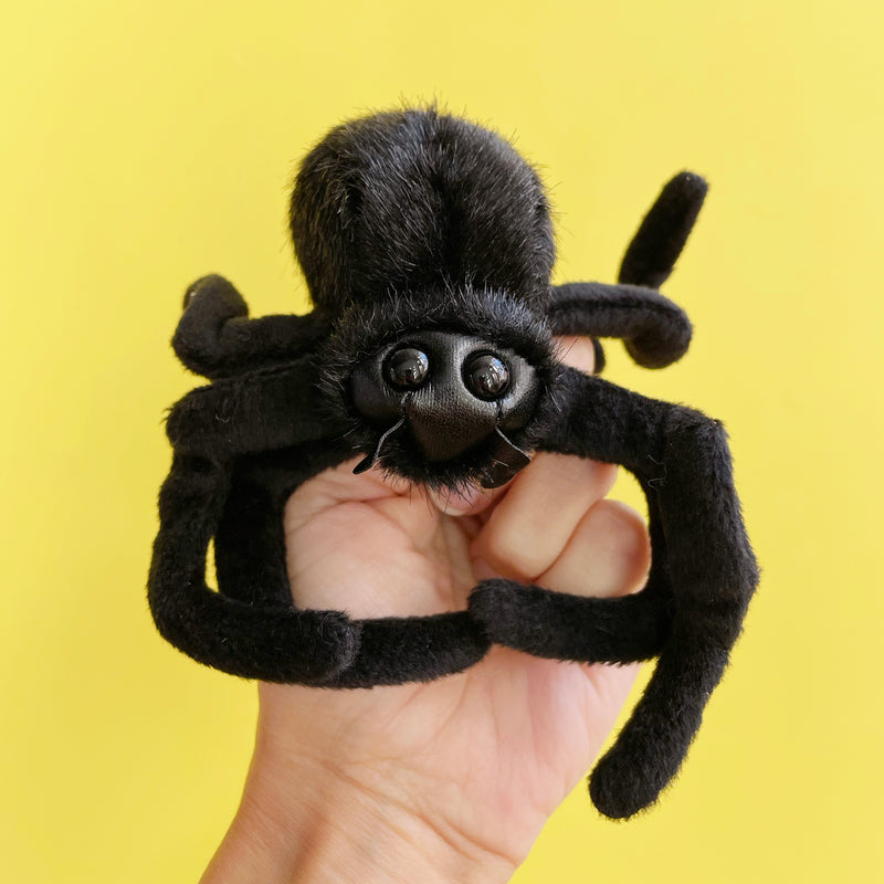 Fuzzy Spider Finger Puppet