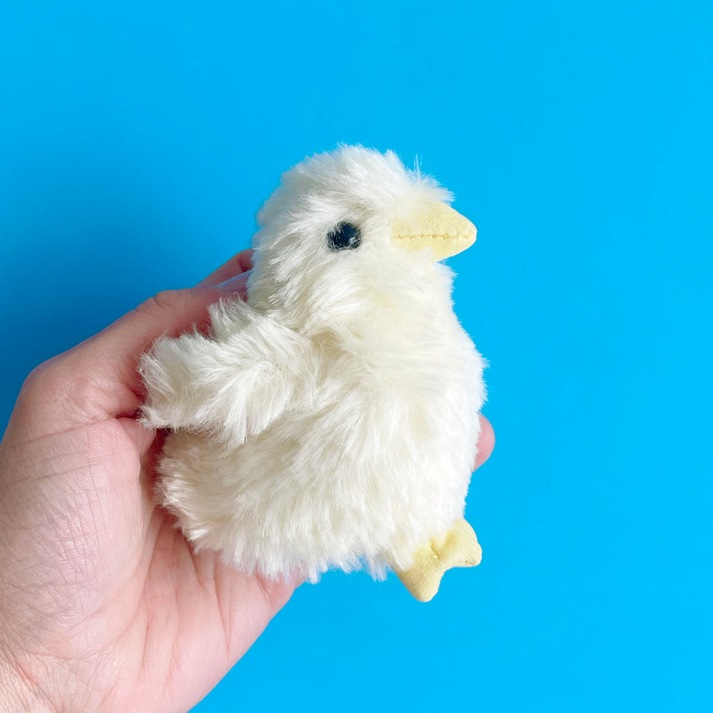 Fuzzy Chick Finger Puppet