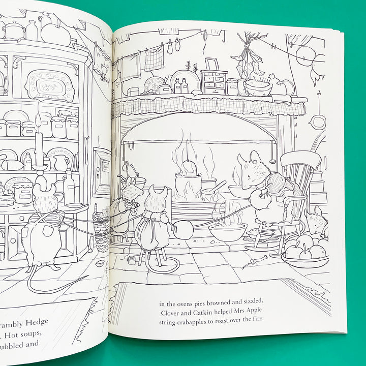 Brambly Hedge: A Festive Coloring Book