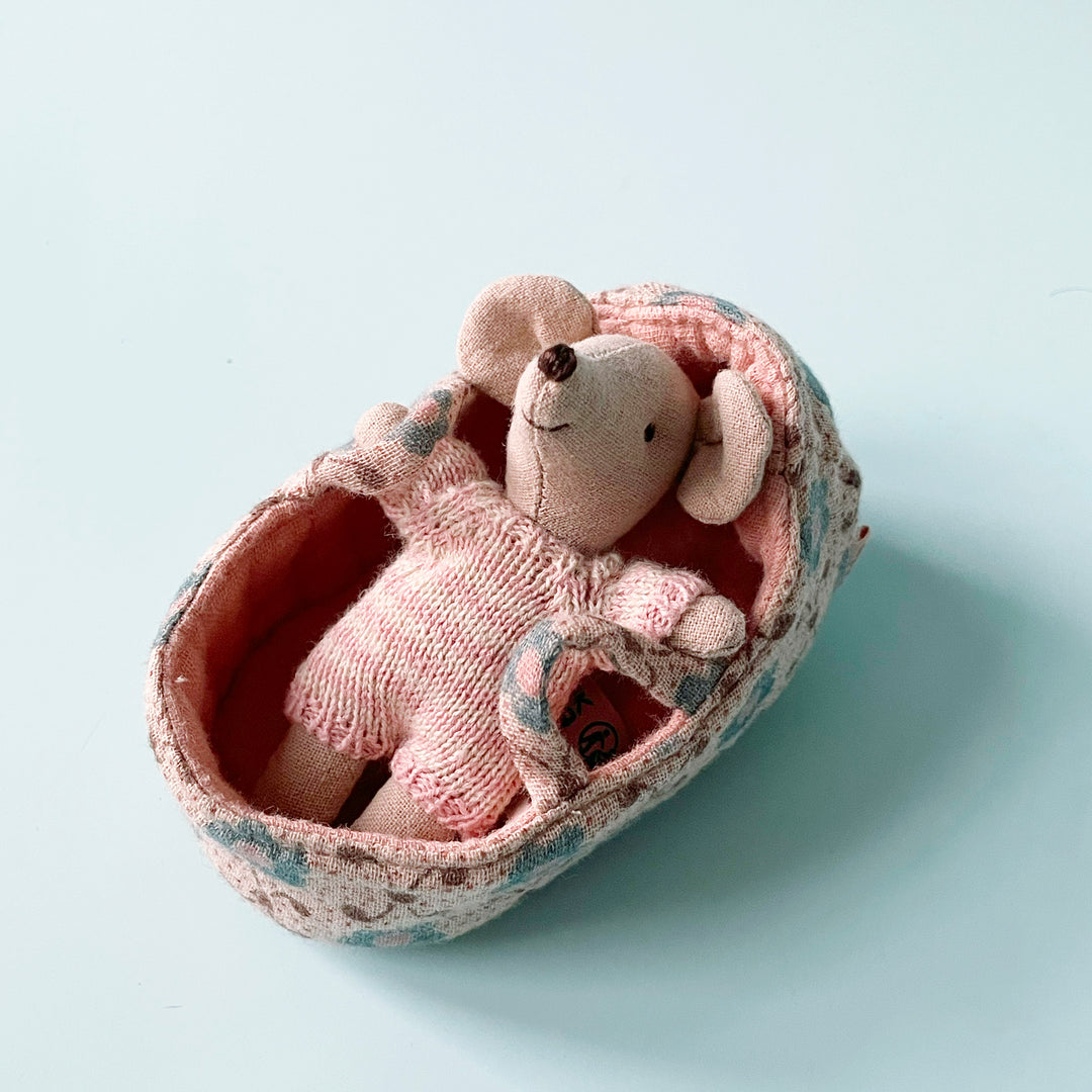 Baby Mouse in a Carry Cot