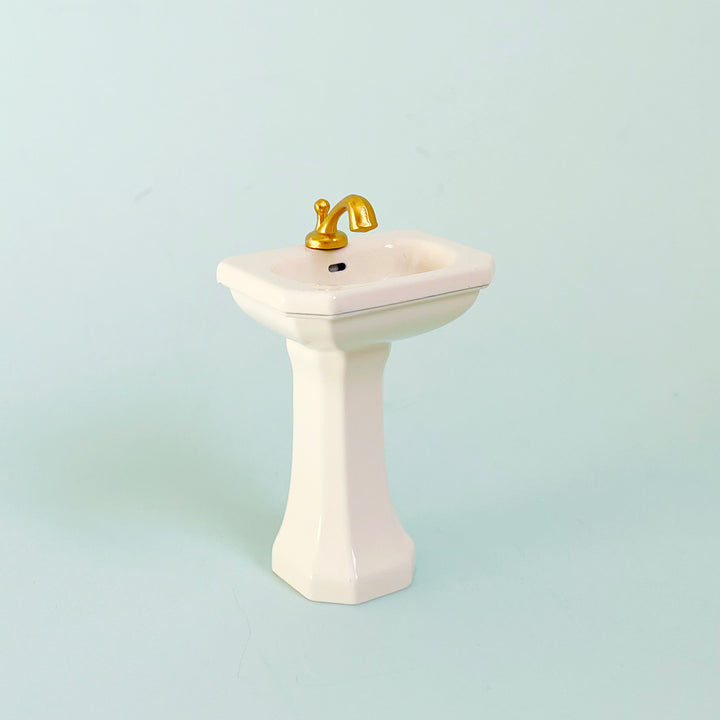 Mini Pedestal Sink