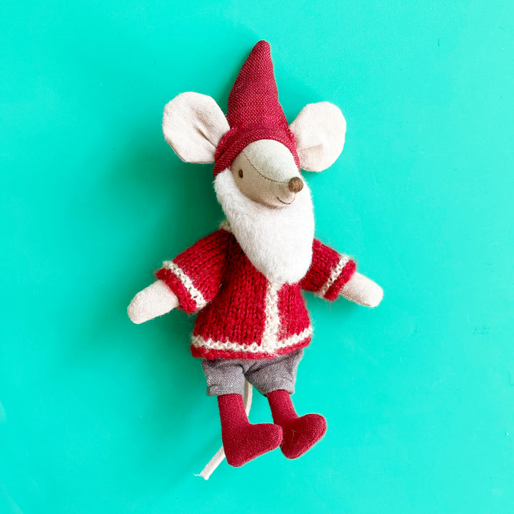 Santa Mouse