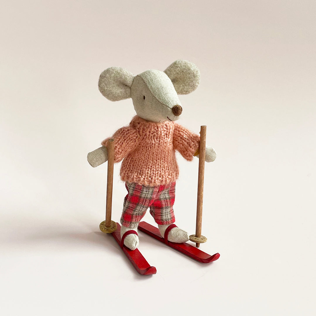 Big Sister Ski Mouse