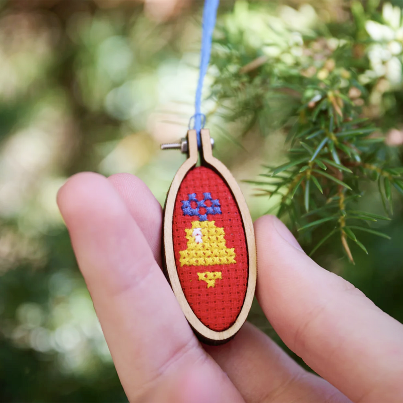 Christmas Mini Cross Stitch Bauble Kit