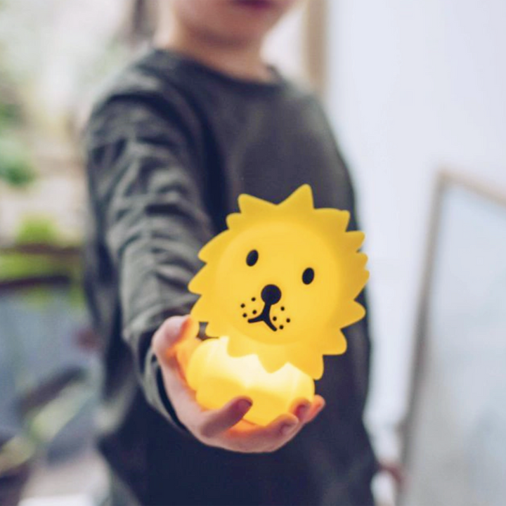 Lion Bundle of Light Mini Lamp