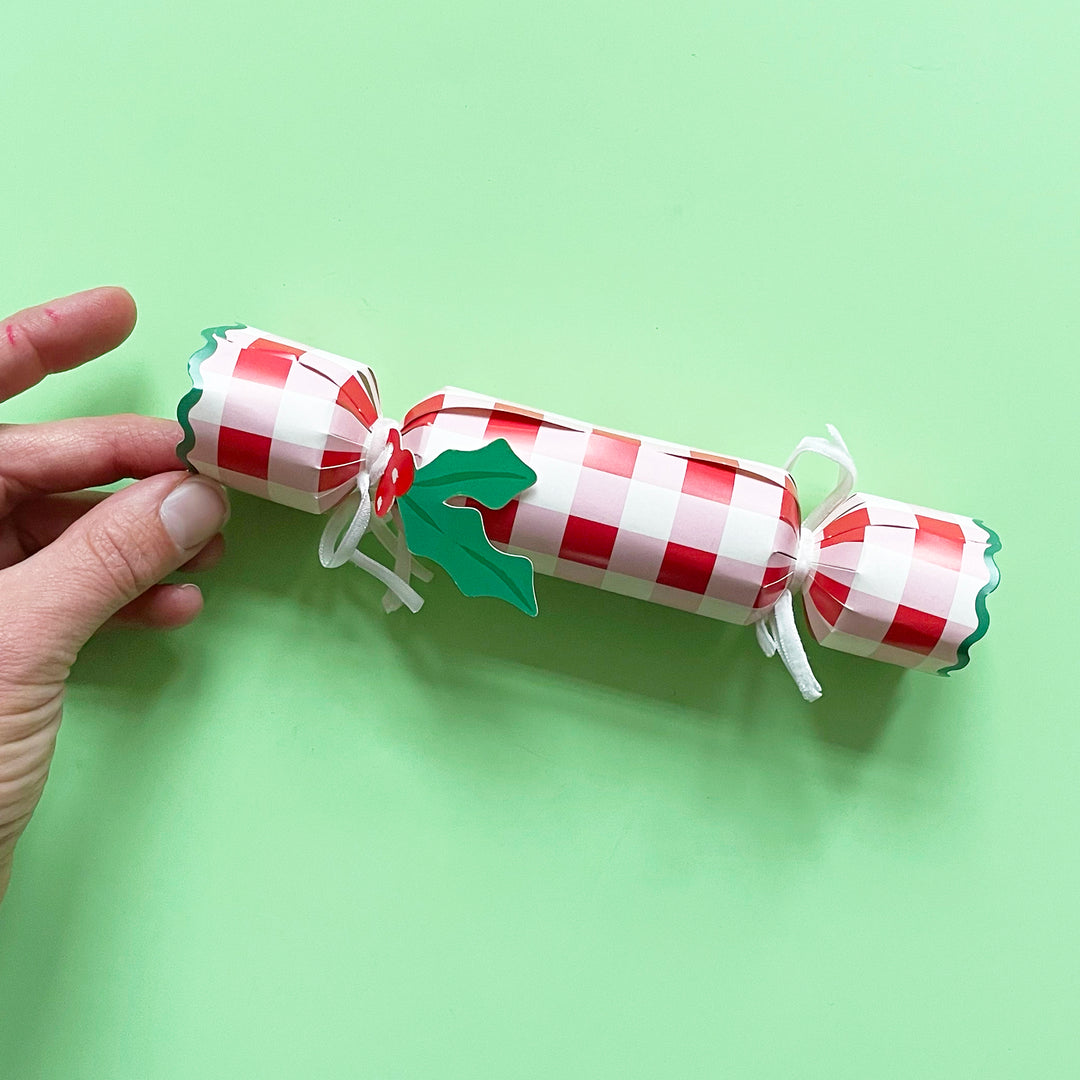 Red Gingham Christmas Crackers