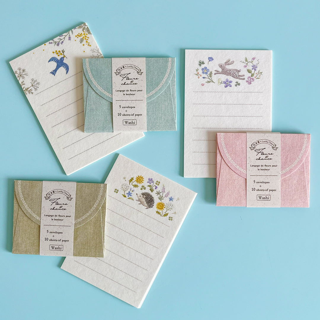 Fleurs et Chance Little Letter Set