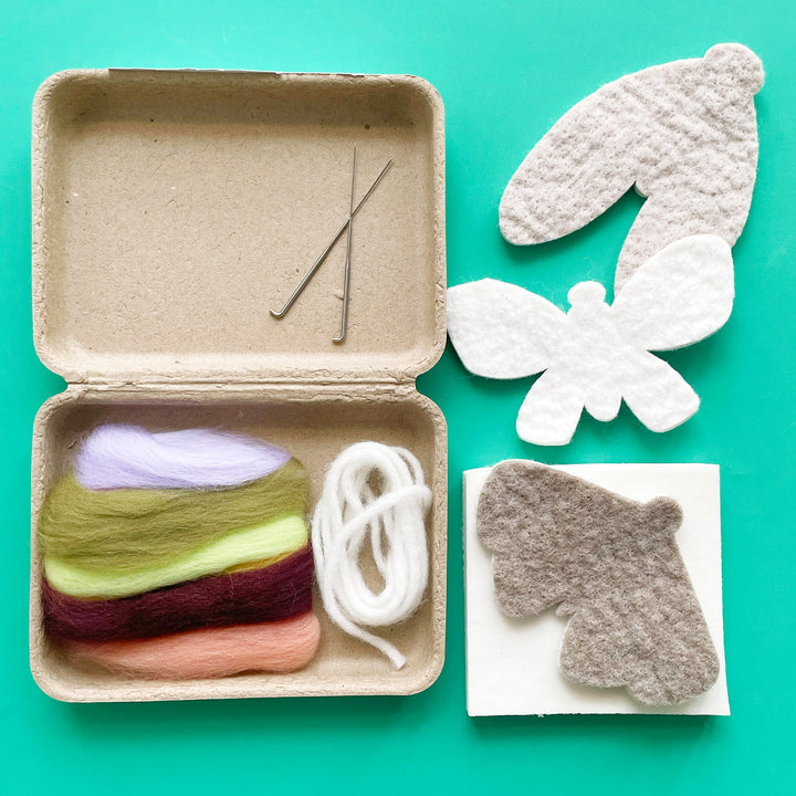 Mini Felt Moths Kit