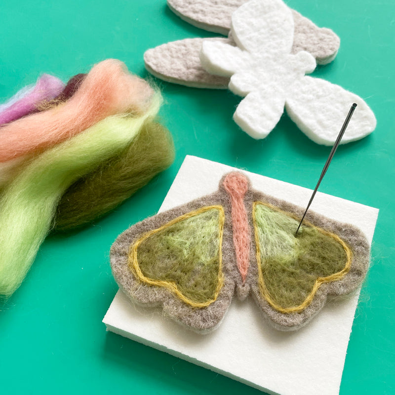 Mini Felt Moths Kit