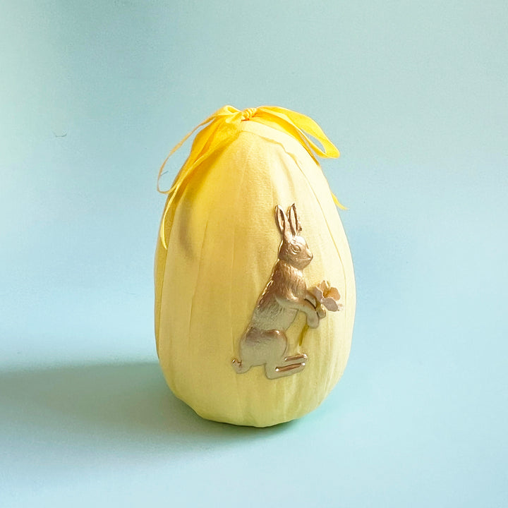 Golden Rabbits Deluxe Surprise Eggs