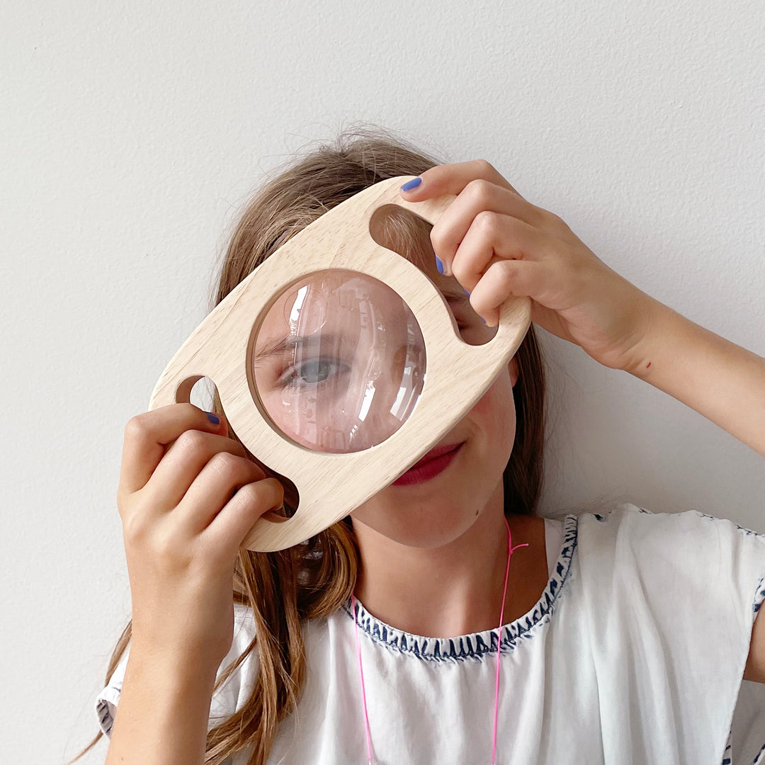 Easy Hold Magnifier