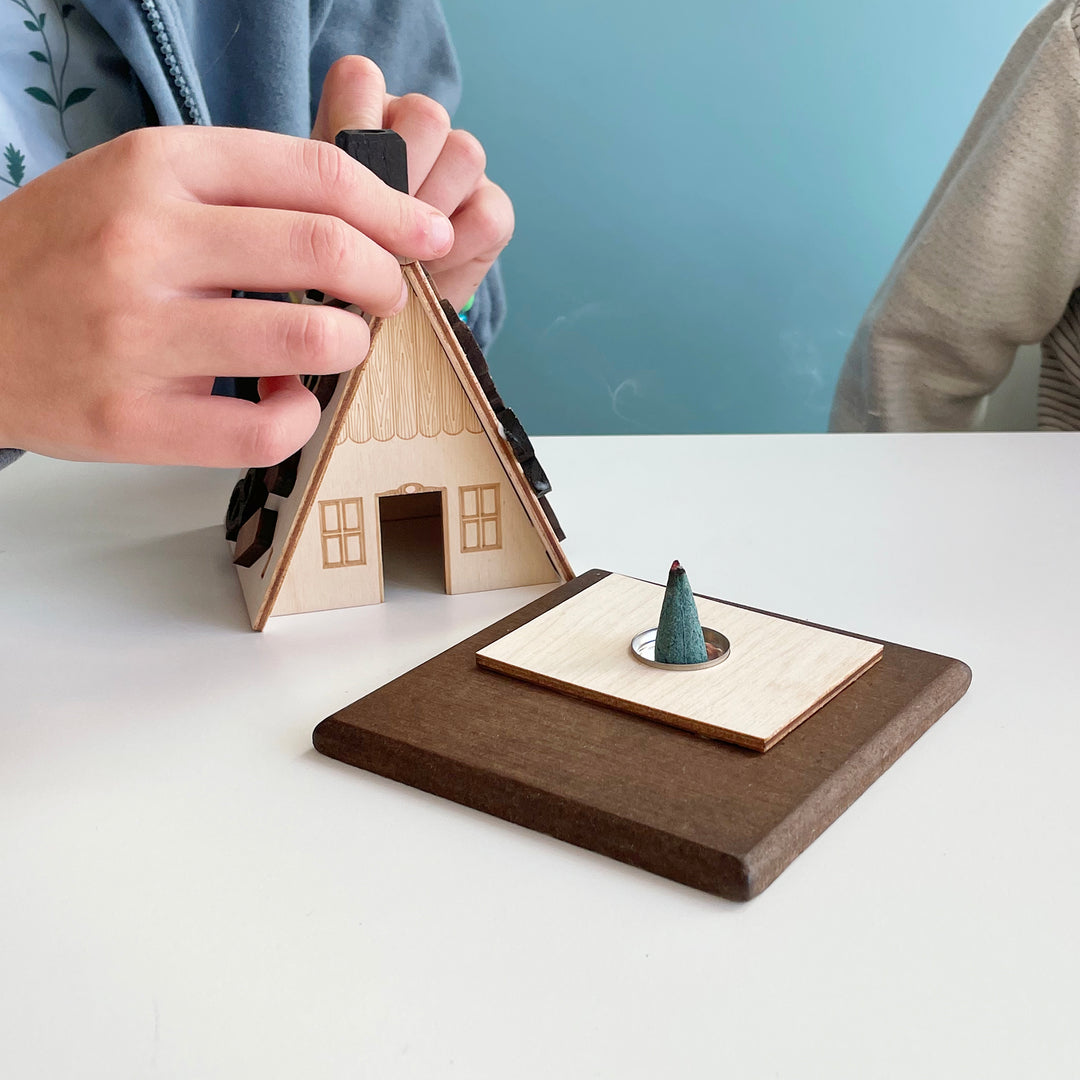 Large Wooden Gingerbread House Incense Smoker Kit