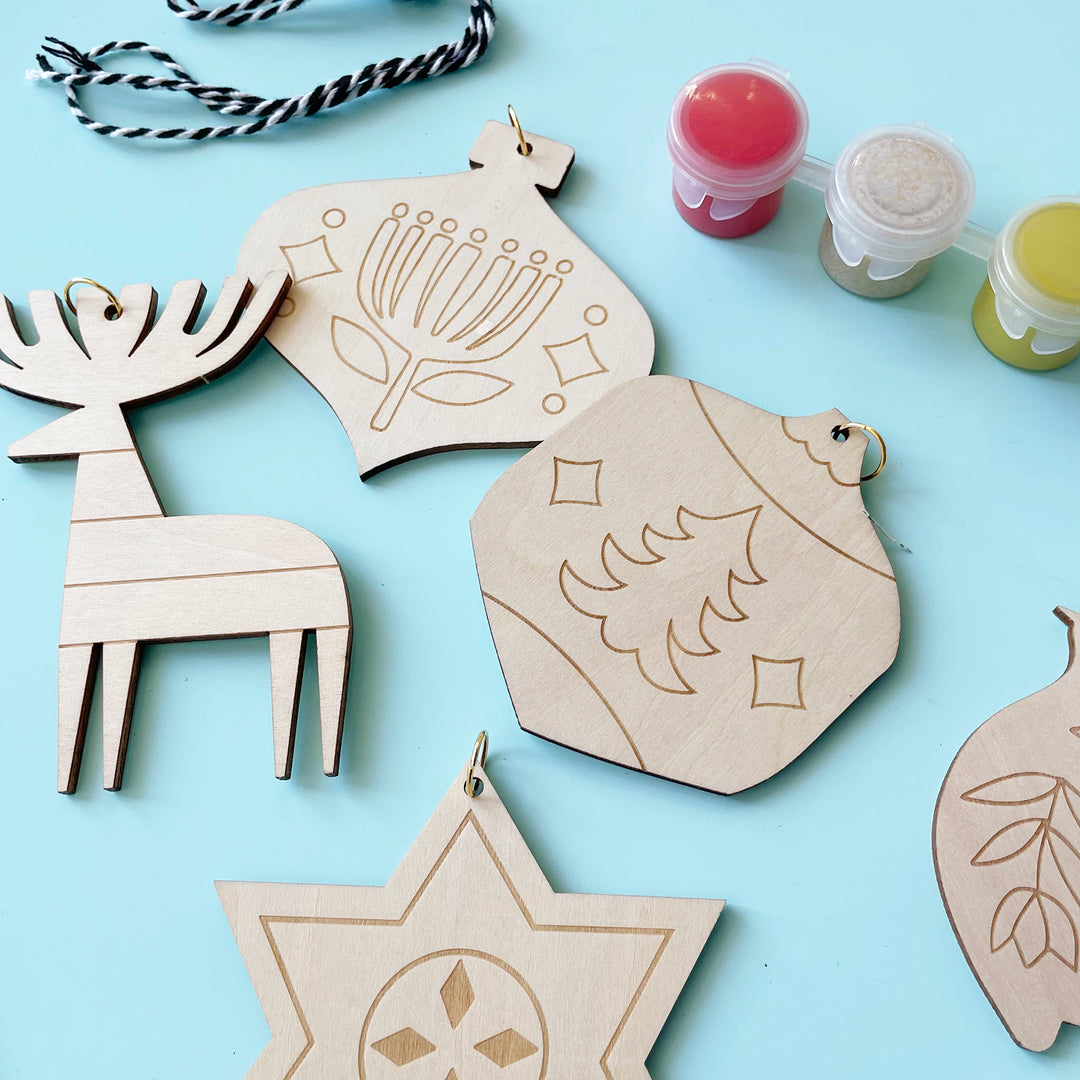 Paint Your Own Yuletide Ornaments Kit