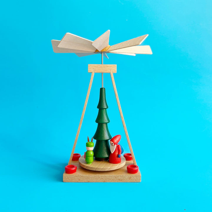 Small Santa Pyramid