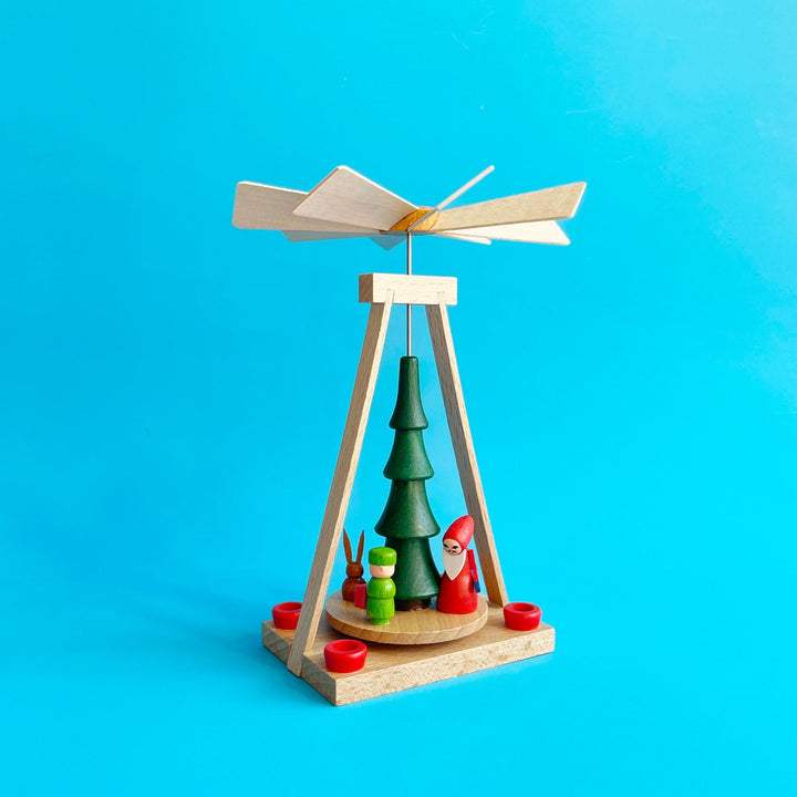 Small Santa Pyramid